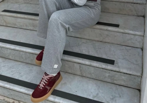Sinsay ma sneakersy za 27,99 zł. Wyglądają lekko, pasują do wszystkiego i są wygodne jak kapcie