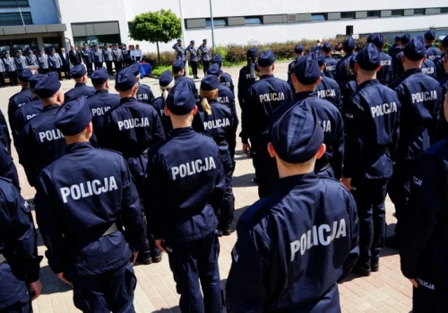 Policja kusi zarobkami. Nowe stawki w 2026 roku