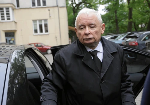 Grochal: Na czele tej komisji musi stanąć Kaczyński. To chyba jedyny polityk, któremu kule do domu woził osobiście dyrektor szpitala