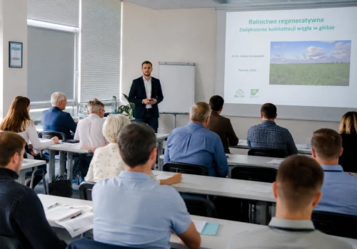 ARiMR zapłaci za studia podyplomowe. Nowy nabór dla doradców rolniczych