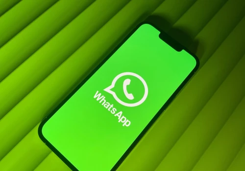 WhatsApp na iPhone’a z długo wyczekiwaną funkcją. Apple nadrabia zaległości względem Androida