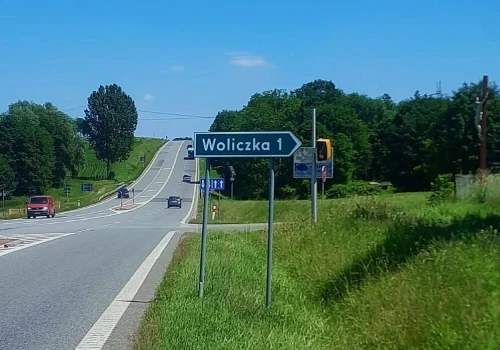 Nowoczesny fotoradar już studzi zapał kierowców na DK94. Bat na piratów drogowych pod Rzeszowem
