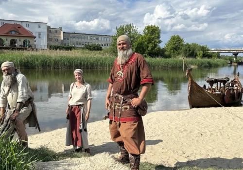 Rozsądek to najlepszy bagaż. Jak bezpiecznie spędzić wakacje?