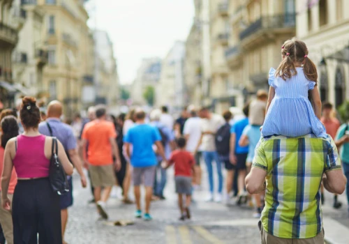 Paryż szykuje nagły zakaz od 26 czerwca. Szpitale osiągnęły „punkt nasycenia”