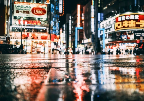 Marzy Ci się wizyta w Kraju Kwitnącej Wiśni? Japonia wprowadza ważne zmiany dla turystów