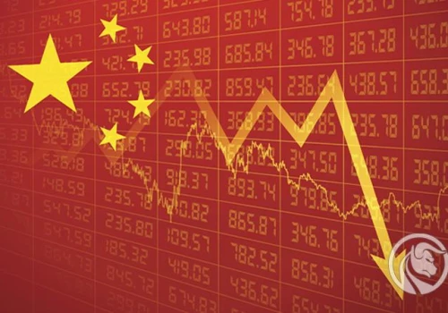 Panika na chińskich giełdach: akcje Alibaby tracą ponad 50% od szczytu, Hongkong wchodzi w bessę