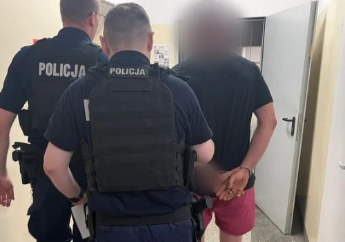 Pierwsze zatrzymania po bójce kibiców na stadionie w Nowym Stawie