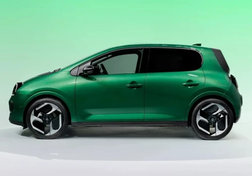 Nissan chce być Mitsubishi. Dlatego będzie Renault