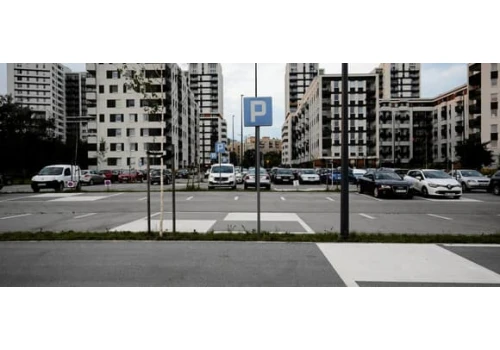 Idzie rekordowy upał, a my smażymy się w „miejskich piekarnikach”. Tak nas urządzili deweloperzy