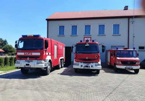 Gaśniczy Kerax trafił do ochotników z Częstochowy