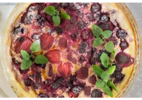 Prosty przepis na omlet z truskawkami. Zawsze wyrasta i jest przepyszny