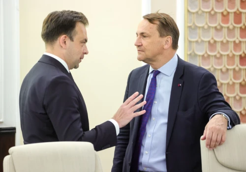 Wraca temat podwyżki progu podatkowego 120 tys. zł. Rząd podjął decyzję