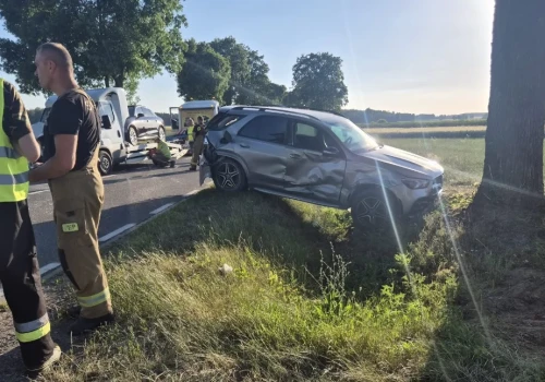Zderzeie pięciu pojazdów w Płosodrzy