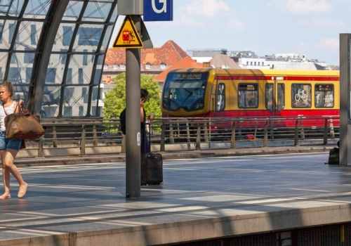 Berlin: utrudnienia w upalny weekend. Ważna linia S-Bahn częściowo wstrzymana