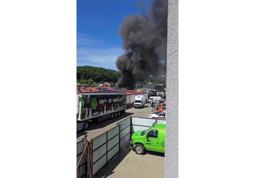 Pożar znanej firmy cateringowej. Klienci rezygnują. 