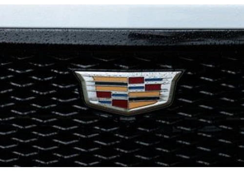 General Motors doda ponad 200 aplikacji do samochodów