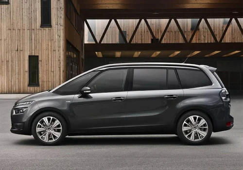 Citroën Grand C4 SpaceTourer kontra nowy Citroën C5 Aircross II. Powrót MPV ma sens