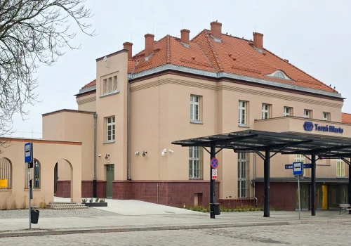 Dworzec Toruń Miasto pół roku po remoncie. Miało być pięknie, wyszło średnio
