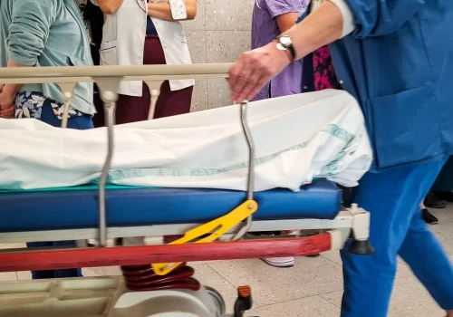 Rząd szykuje ostre kary dla medyków. Jest reakcja Naczelnej Izby Lekarskiej