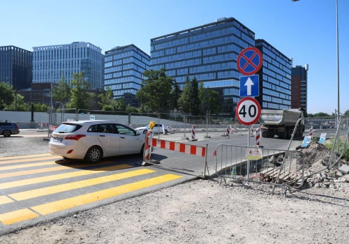 Ul. Lublańska z nową organizacją ruchu. Sprawdź, jak teraz przebiega przejazd