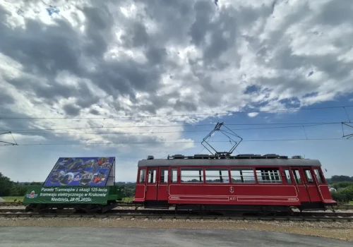 Parada historycznych tramwajów przełożona. Powodem upały