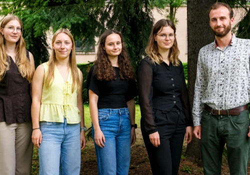 Studenci AGH stworzyli filtr z drewna. Innowacja może pomóc milionom ludzi