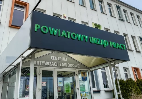 Nawet 7 000 złotych brutto na start. Sprawdź, kogo poszukują regionalni pracodawcy
