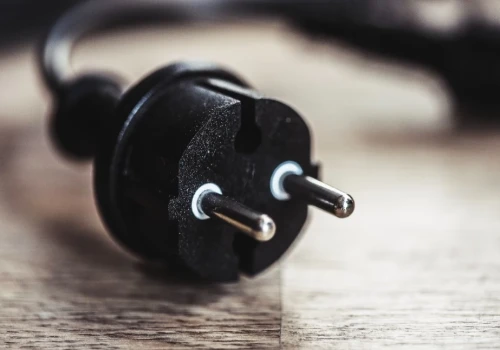 Mieszkańcy tych budynków spędzą poniedziałkowe przedpołudnie bez energii elektrycznej