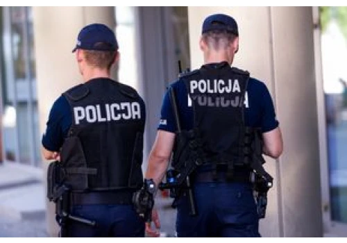 Policjant z Brzezin najlepszy wśród służb mundurowych podczas biegu w Sędziejowicach