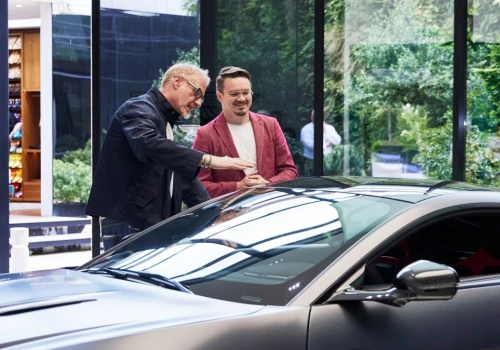 Czy AI zabierze pracę projektantom? Szef Aston Martina mówi wprost