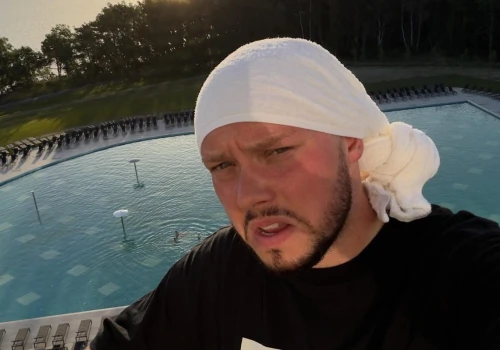 Burza po recenzji Książula. Hotel Gołębiewski odpowiada na zarzuty youtubera