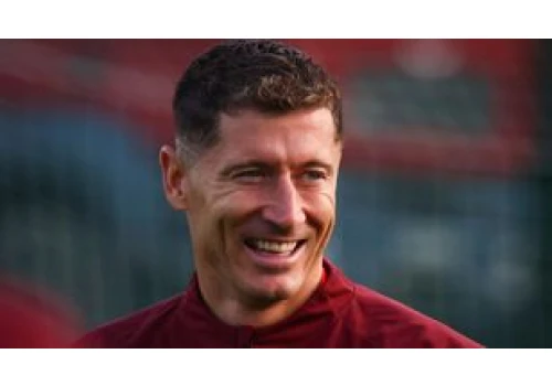 To już oficjalne! Robert Lewandowski POTWIERDZA transfer do Chicago Fire (WIDEO)