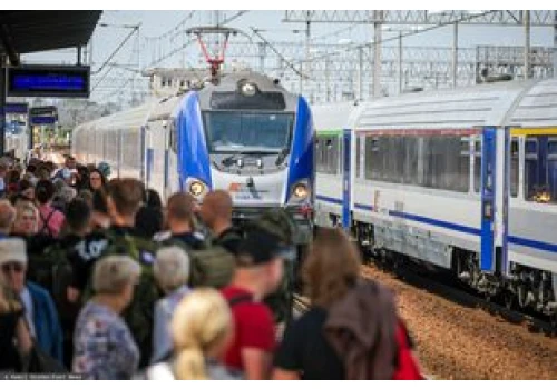 PKP tłumaczy się 