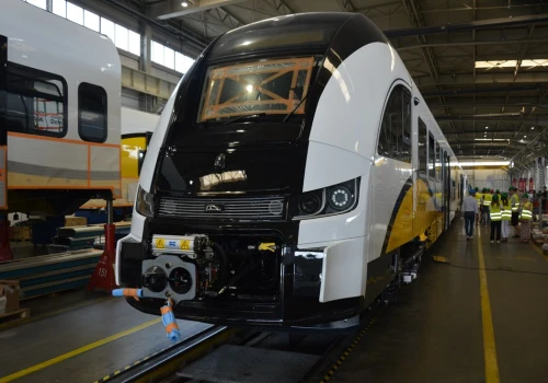 Koleje Dolnośląskie. Pierwszy nowy spalinowy pociąg PESA prawie gotowy