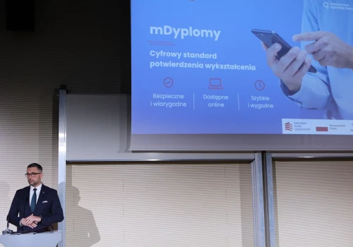 Rewolucja na uczelniach. Od stycznia tylko cyfrowe dyplomy. 
