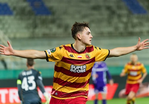 Media: Jagiellonia sprzedaje kolejnego nastolatka. Padła konkretna kwota