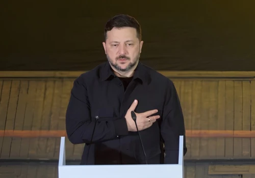Wołodymyr Zełenski ma stracić kolejny order. Nasi sąsiedzi też mają dość