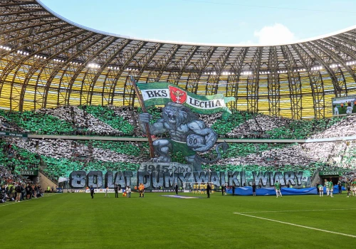 Pilny komunikat PZPN. Lechia Gdańsk ukarana zakazem transferowym