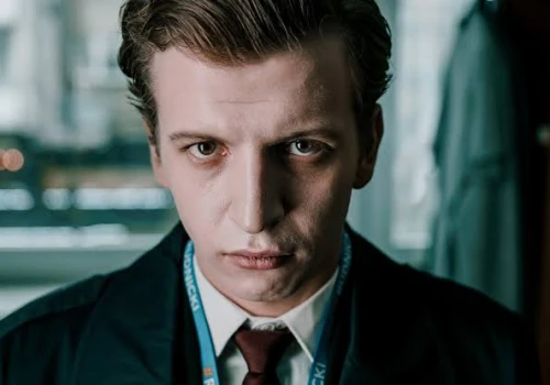 Maciej Musiałowski i Danuta Stenka w thrillerze, który pokazuje ciemną stronę internetu. Ten polski film zostaje w pamięci na długo