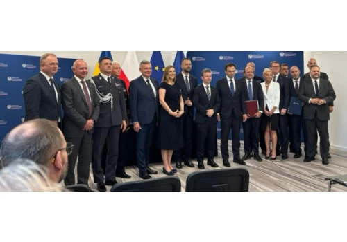 Grupa WB pogłebia współpracę z Saabem, m.in. nad GLADIUSem i tech. bezzałogowymi