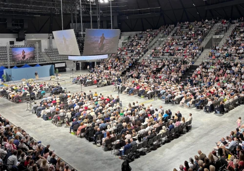 Tysiące osób w hali Urania przez trzy dni! Zbliża się kongres Świadków Jehowy