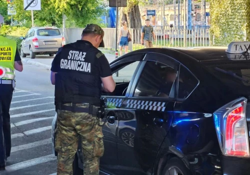 POZNAŃ: Działania kontrolne ukierunkowane na pojazdy typu TAXI