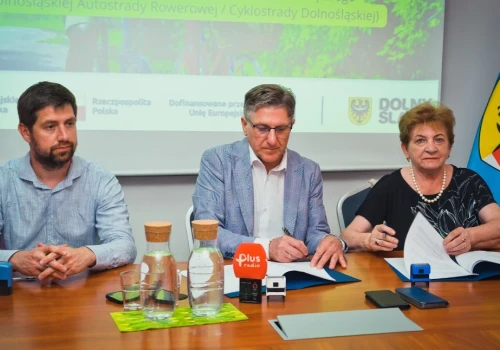 Nowe drogi rowerowe połączą gminy Powiatu Legnickiego