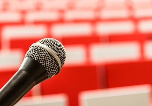 Uniwersytet Medyczny we Wrocławiu nawiązał współpracę z PAP i Fundacją PAP