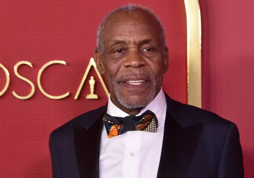 Legenda kina ogłasza. Danny Glover cierpi na poważną chorobę