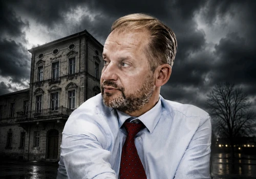 Afera Kowalewskiego zatacza coraz szersze kręgi. Kolejna osoba zarabiała w radzie nadzorczej bez uprawnień?