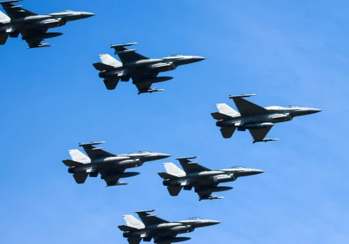 Zmasowany atak Rosji na Kijów. Polska poderwała myśliwce, komunikat armii