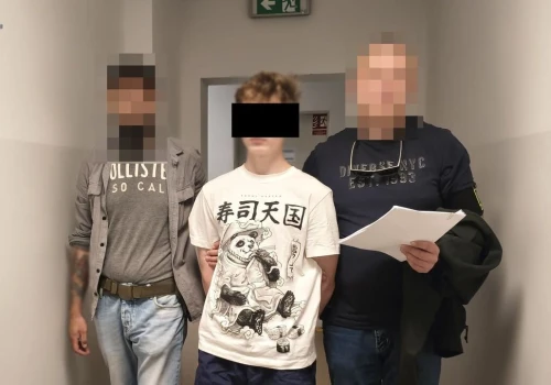 Lubelska policja rozbiła szajkę oszustów. Wśród zatrzymanych nastoletni odbieracze