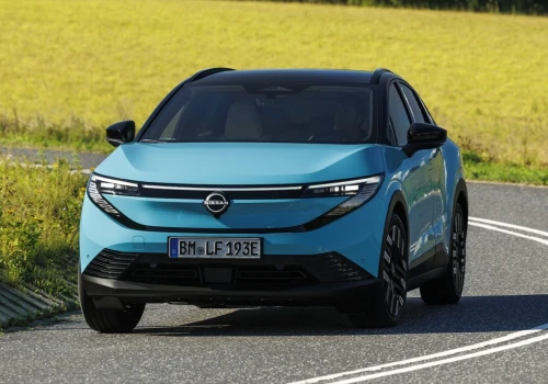 Nowy Nissan Leaf z polskim cennikiem. 149 900 zł to początek zabawy
