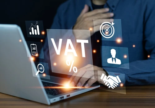 KSeF sam przygotuje deklarację VAT i plik JPK_V7? Nowy plan MF